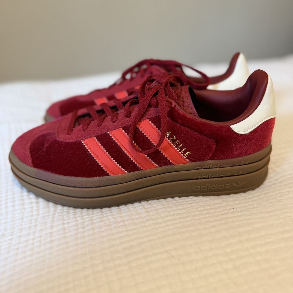 Adidas Ladies Gazelle Bold Platform Team Victory Red Size 7.5 Suede/Velvet Rare